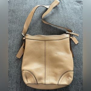 Coach Tan Sling Pebbled Leather Crossbody purse C0882-F12319